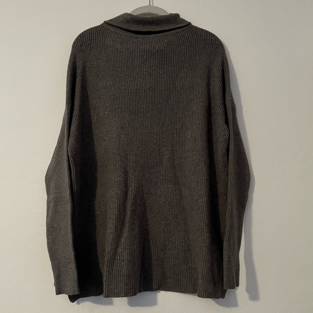 Devotion by Cyrus Sweater - Picture 5 of 9